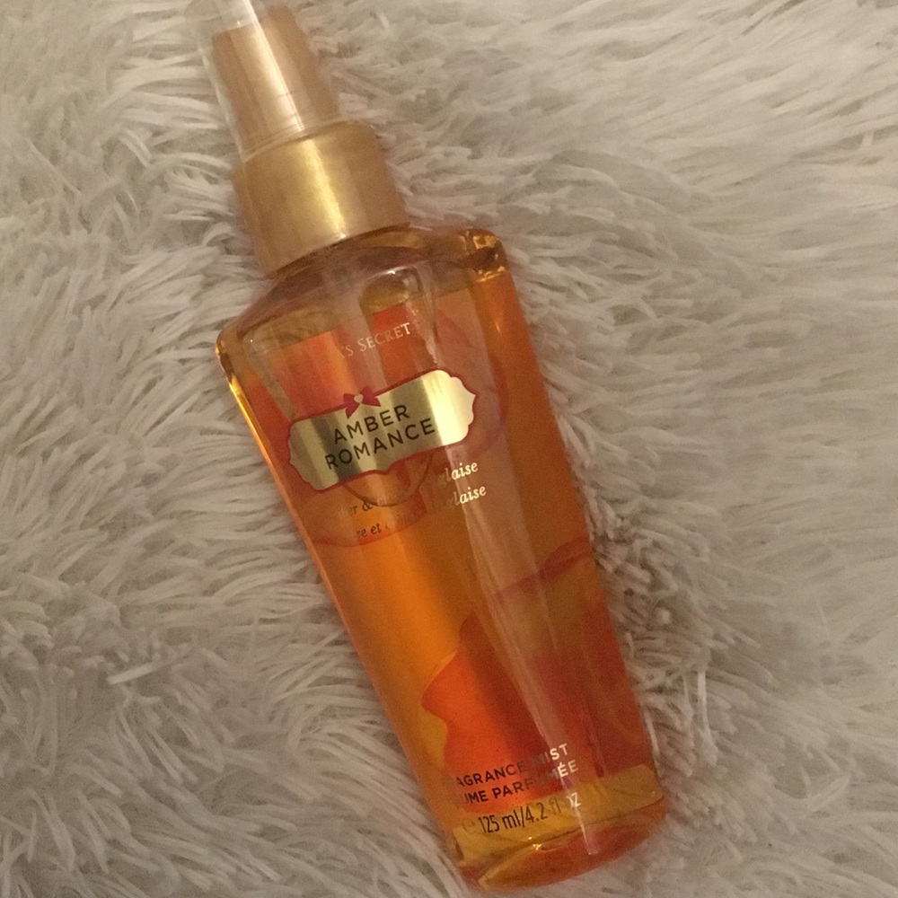 Victoria’s secret Amber Romance🌼